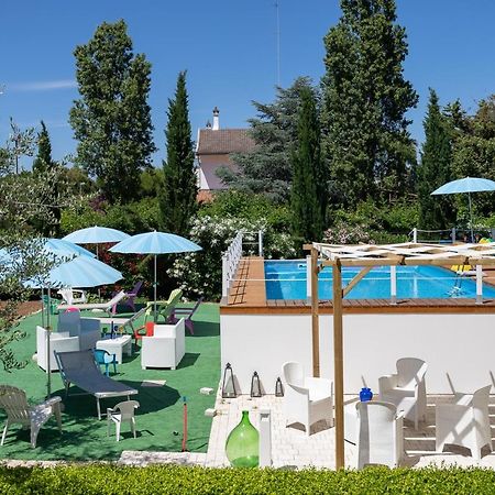 バーリCasa Torre Di Specchio 2 Con Piscinaアパートメント エクステリア 写真