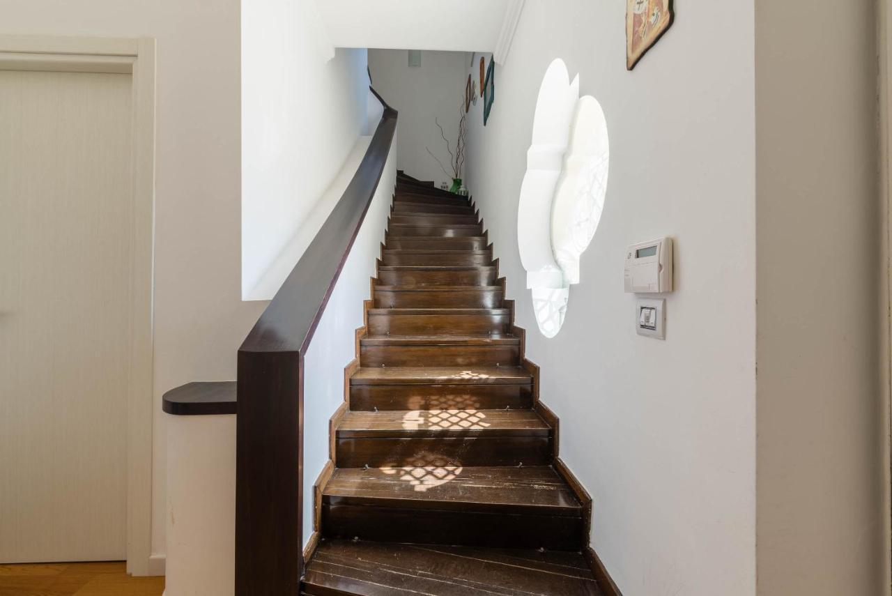バーリCasa Torre Di Specchio 2 Con Piscinaアパートメント エクステリア 写真