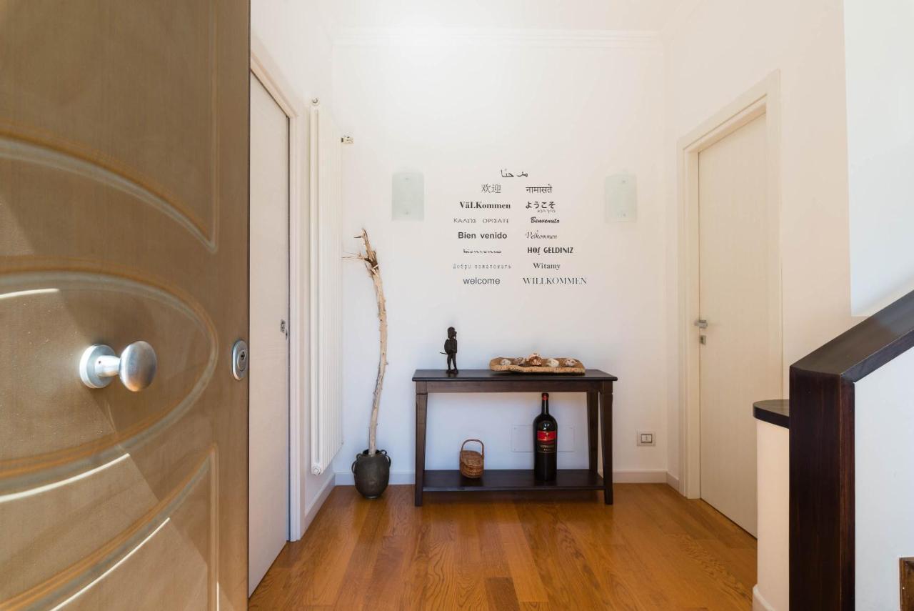 バーリCasa Torre Di Specchio 2 Con Piscinaアパートメント エクステリア 写真