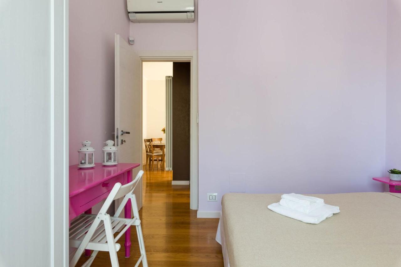 バーリCasa Torre Di Specchio 2 Con Piscinaアパートメント エクステリア 写真