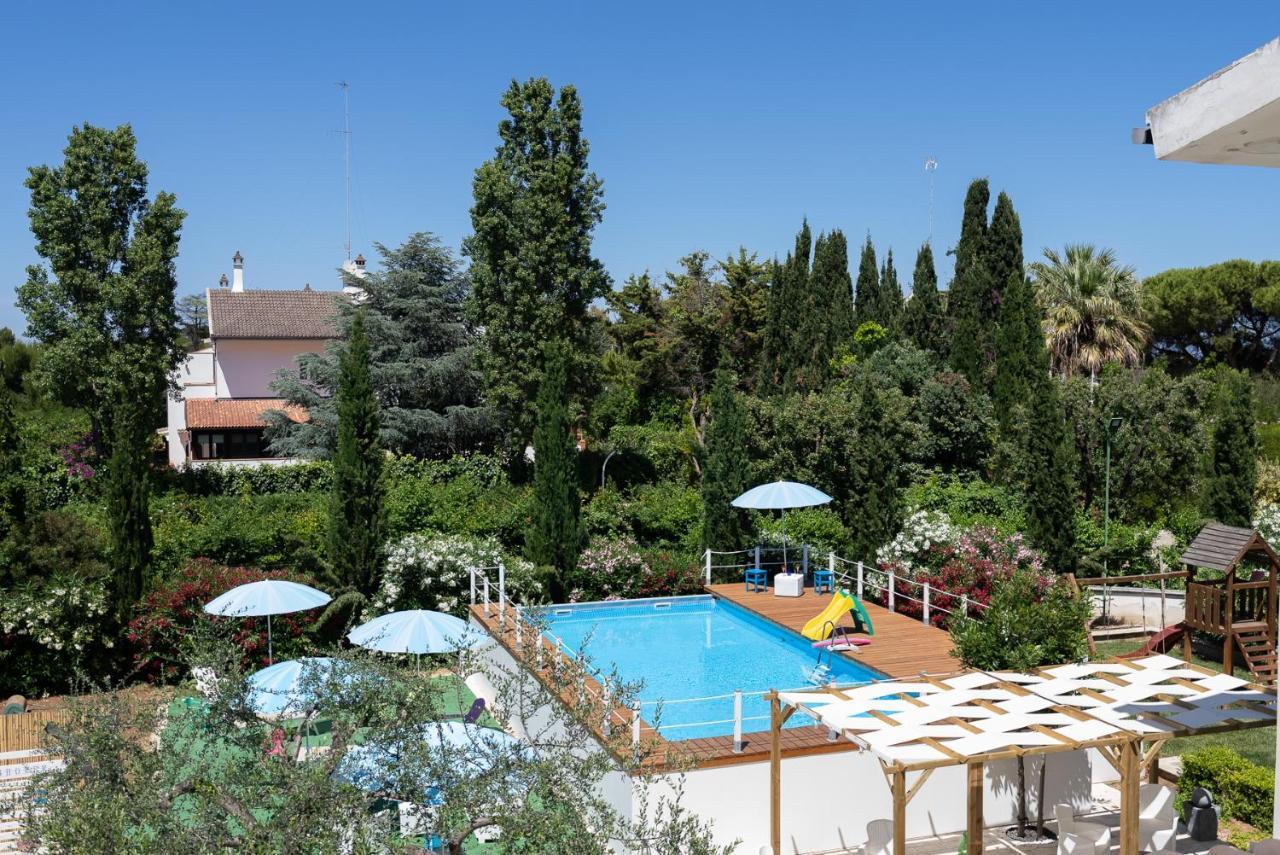 バーリCasa Torre Di Specchio 2 Con Piscinaアパートメント エクステリア 写真
